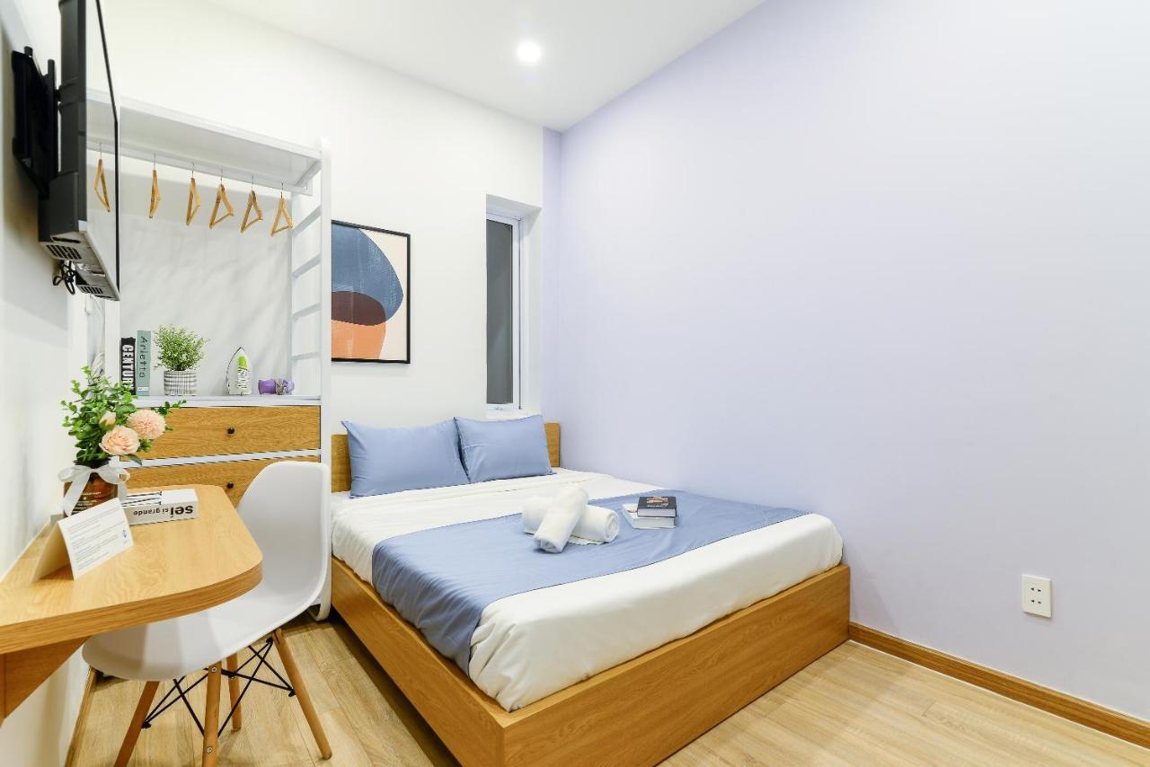 Cozrum Homes - Rivera Corner Ho Şi Min Exterior foto